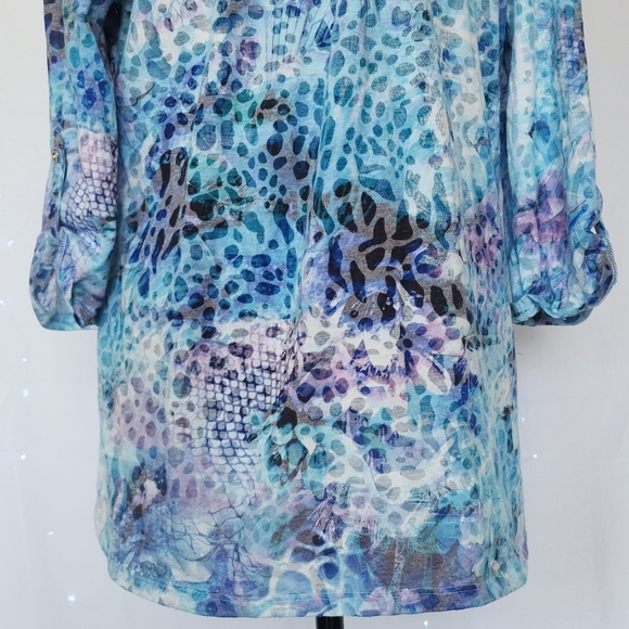 C&A Canda Premium Blue Green Blouse Sheer Lightweight Colorful 3/4 sleeves tab - Picture 7 of 15